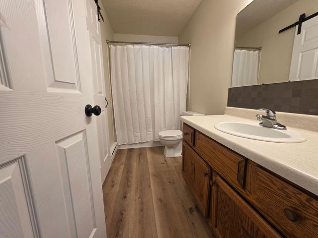 2411 Country Club Parkway, Moorhead, MN 56560