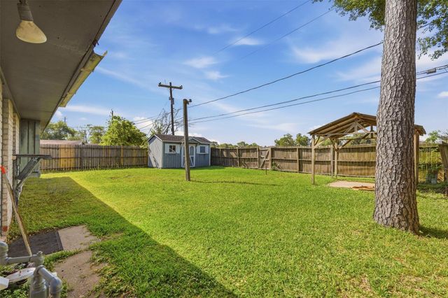 703 Overbluff Street, Channelview, TX 77530