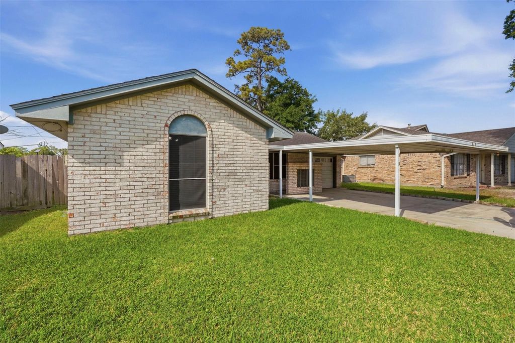 703 Overbluff Street, Channelview, TX 77530