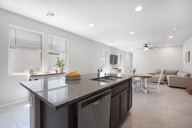 4856 Longs Peak Road NE, Rio Rancho, NM 87144