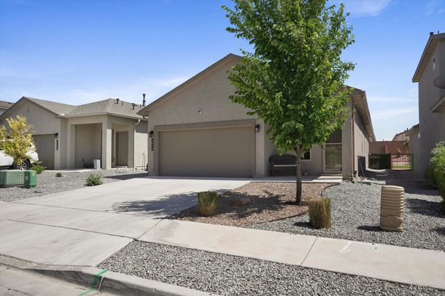 4856 Longs Peak Road NE, Rio Rancho, NM 87144