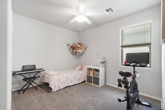 4856 Longs Peak Road NE, Rio Rancho, NM 87144