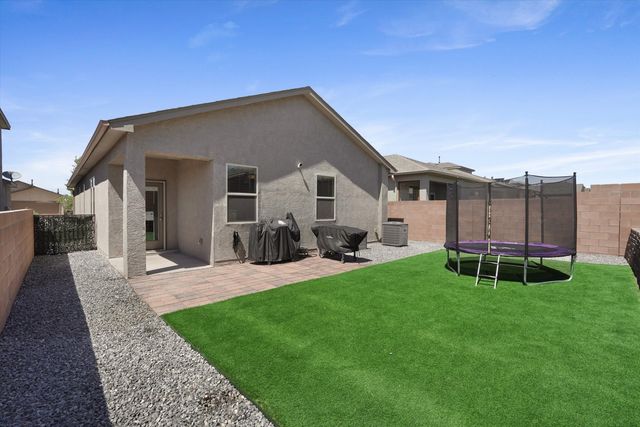4856 Longs Peak Road NE, Rio Rancho, NM 87144