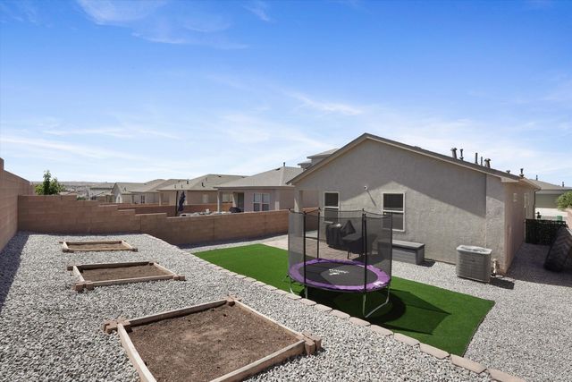 4856 Longs Peak Road NE, Rio Rancho, NM 87144