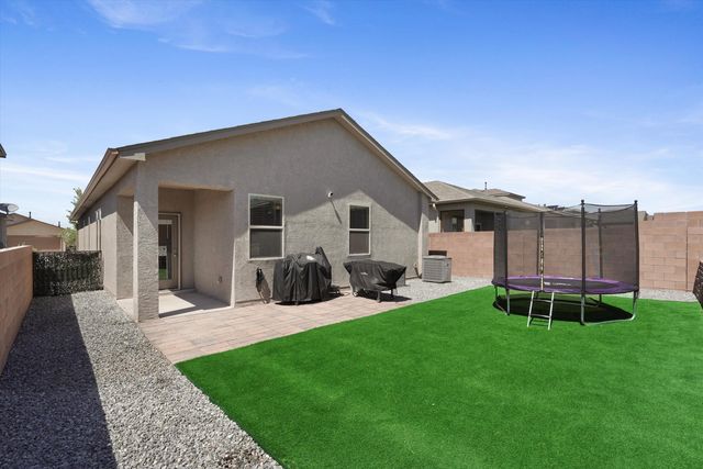 4856 Longs Peak Road NE, Rio Rancho, NM 87144