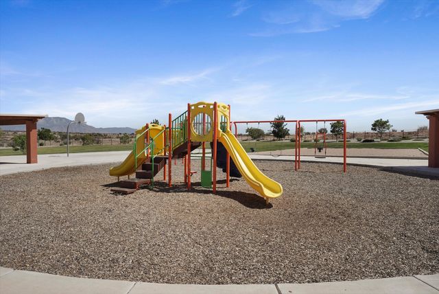 4856 Longs Peak Road NE, Rio Rancho, NM 87144