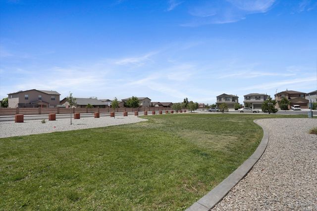 4856 Longs Peak Road NE, Rio Rancho, NM 87144