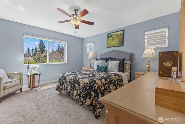 24211 SE 258th Wy, Maple Valley, WA 98038
