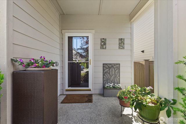 24211 SE 258th Wy, Maple Valley, WA 98038