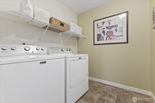 24211 SE 258th Wy, Maple Valley, WA 98038