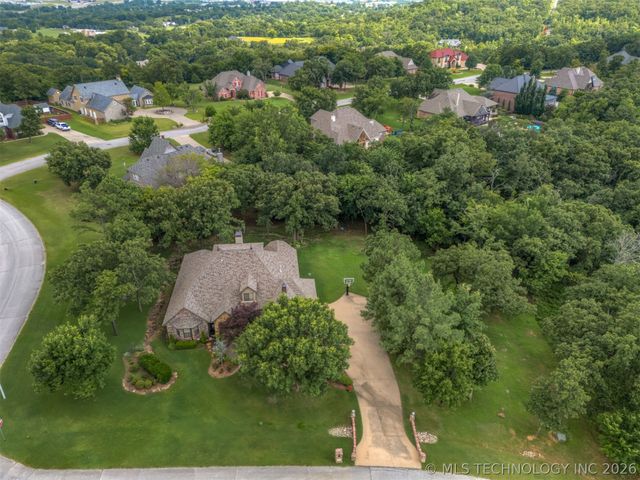 6920 W 42nd Street, Tulsa, OK 74107