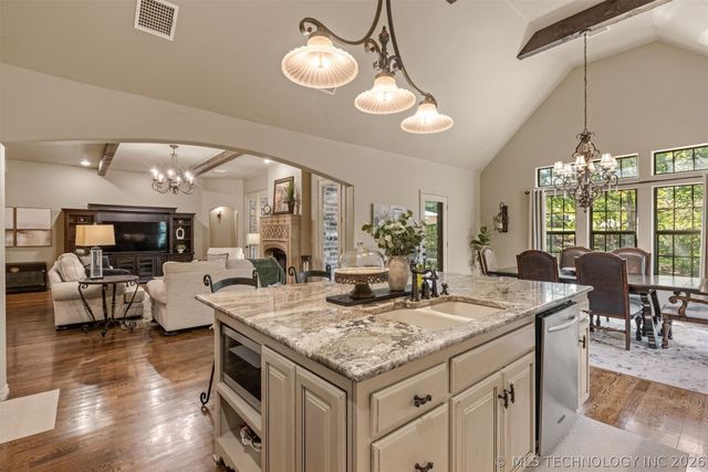 6920 W 42nd Street, Tulsa, OK 74107