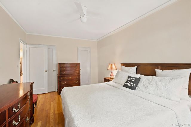 949 Palmer Road 1R, Bronxville, NY 10708