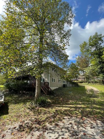 441 Cane Cove Road, Cape Fair, MO 65624