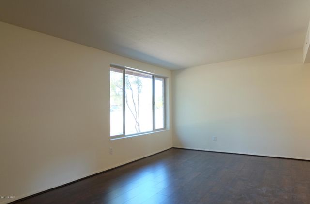 7852 E Elida Street, Tucson, AZ 85715