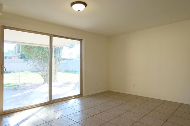 7852 E Elida Street, Tucson, AZ 85715