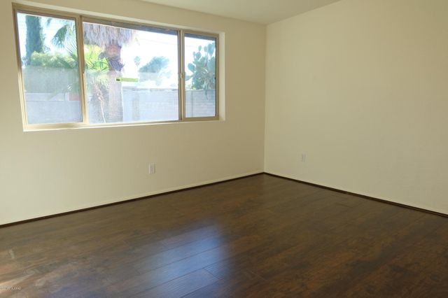 7852 E Elida Street, Tucson, AZ 85715