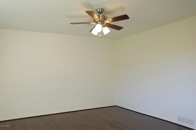 7852 E Elida Street, Tucson, AZ 85715