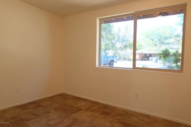 7852 E Elida Street, Tucson, AZ 85715