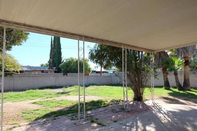 7852 E Elida Street, Tucson, AZ 85715