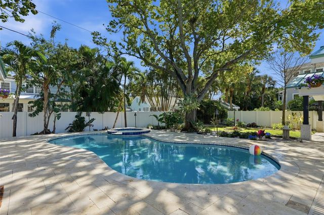 759 LANTANA AVENUE, Clearwater, FL 33767