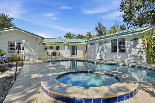 759 LANTANA AVENUE, Clearwater, FL 33767