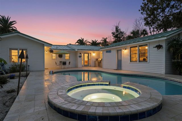 759 LANTANA AVENUE, Clearwater, FL 33767