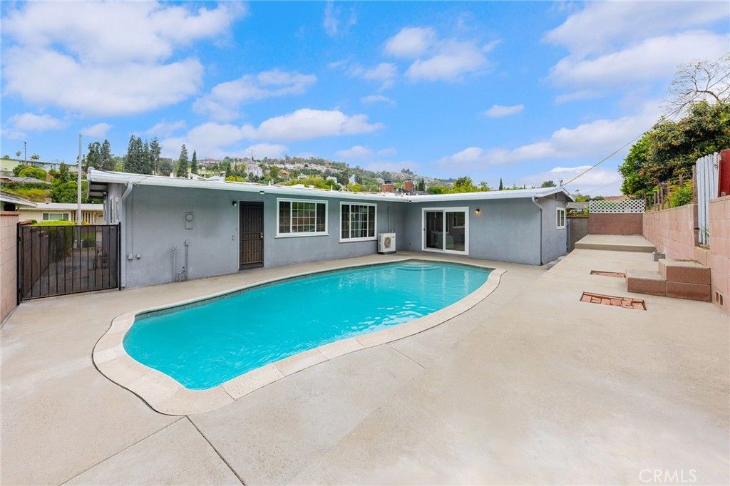 Image 32 of property listing at 1400 Loma Verde Street, Monterey Park, CA 91754
