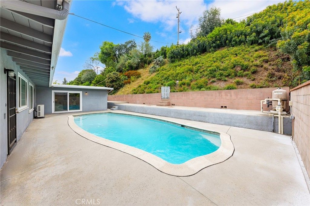 Image 35 of property listing at 1400 Loma Verde Street, Monterey Park, CA 91754