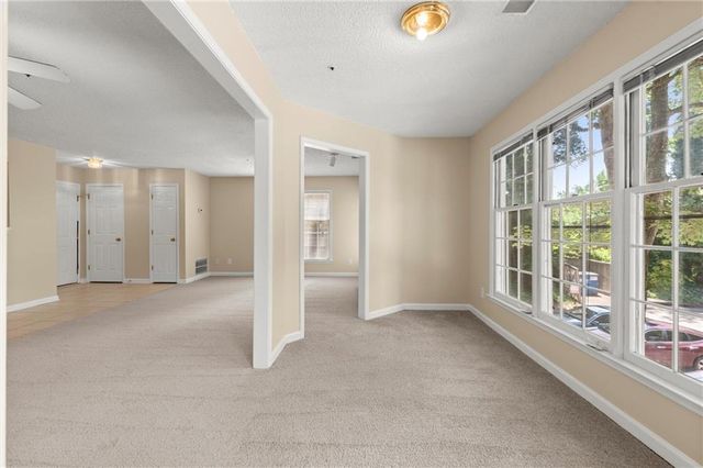 2517 Vineyard Way SE, Smyrna, GA 30082