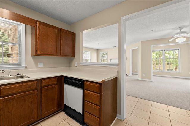 2517 Vineyard Way SE, Smyrna, GA 30082