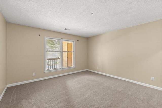 2517 Vineyard Way SE, Smyrna, GA 30082