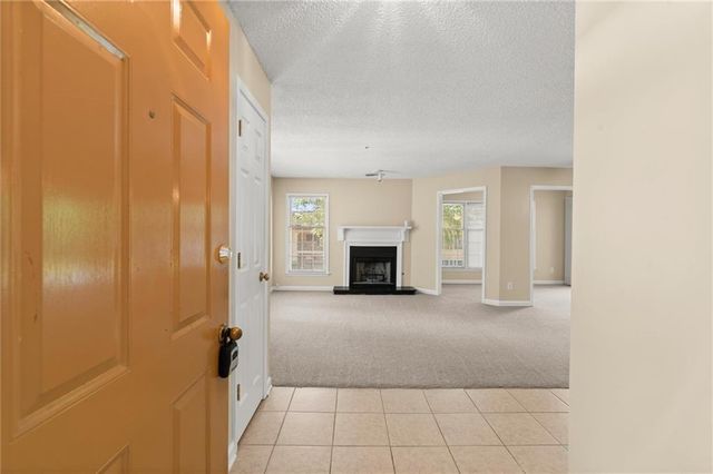 2517 Vineyard Way SE, Smyrna, GA 30082