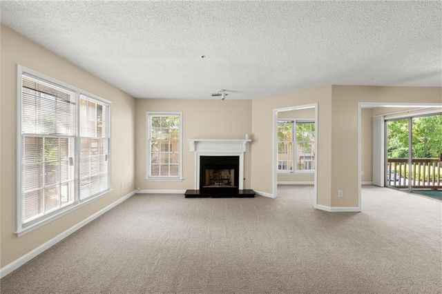 2517 Vineyard Way SE, Smyrna, GA 30082