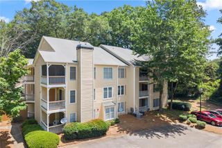 2517 Vineyard Way SE, Smyrna, GA 30082