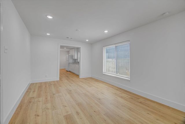 1212 E 32nd Street, Houston, TX 77022