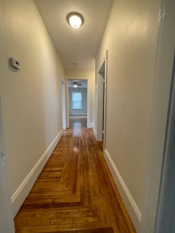 50 Whipple St 2, Worcester, MA 01607