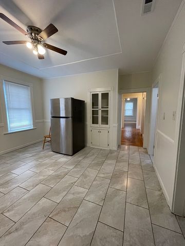 50 Whipple St 2, Worcester, MA 01607