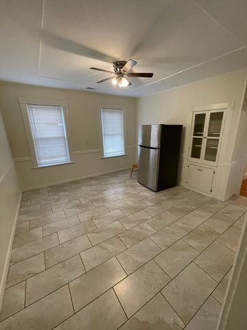 50 Whipple St 2, Worcester, MA 01607