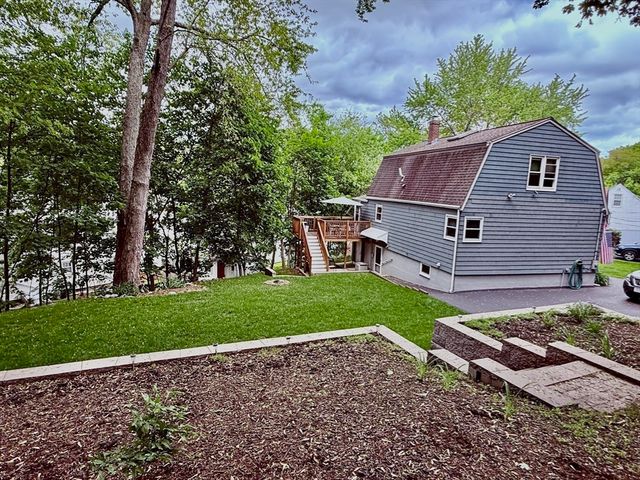 23 Bonavesta Ter, Lynn, MA 01905