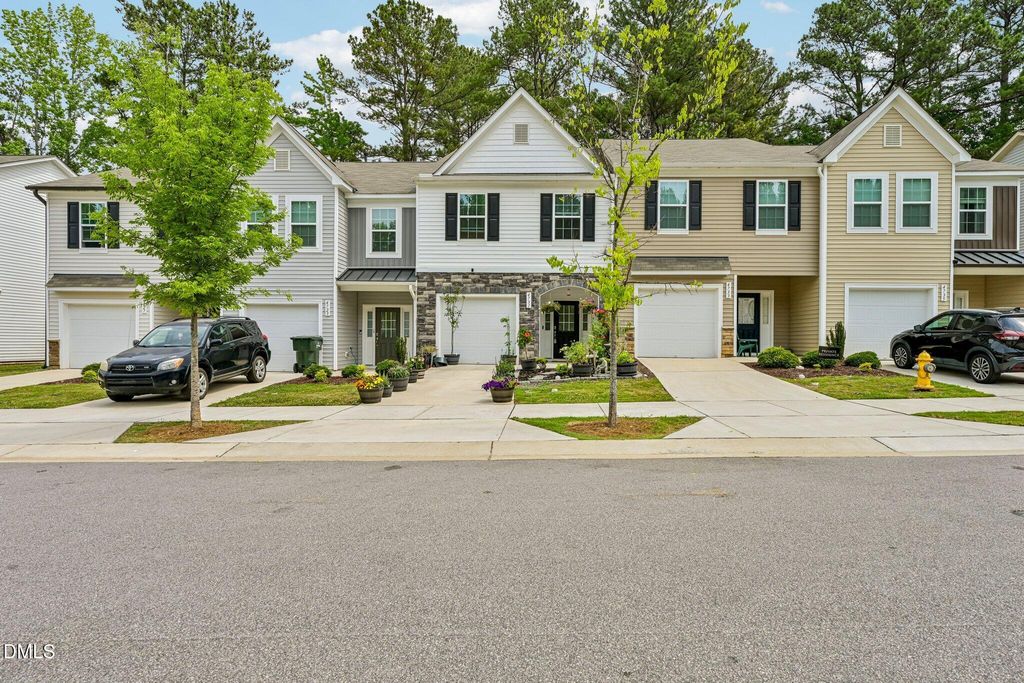 4731 Lord Fogelman Way, Raleigh, NC 27610