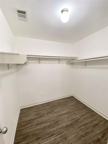 28922 San Bernard River Loop, Spring, TX 77386