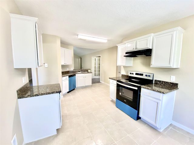 28922 San Bernard River Loop, Spring, TX 77386