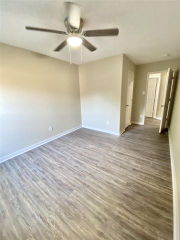 28922 San Bernard River Loop, Spring, TX 77386