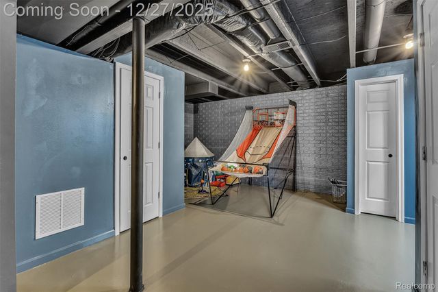 3343 Pine Run Drive, Swartz Creek, MI 48473