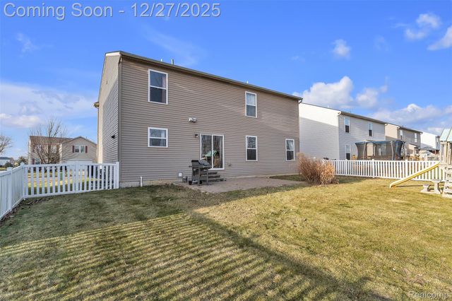 3343 Pine Run Drive, Swartz Creek, MI 48473