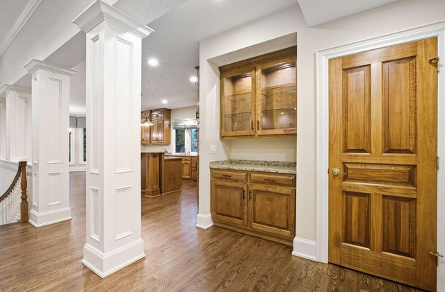 5055 Slate Run Woods Court, Upper Arlington, OH 43220