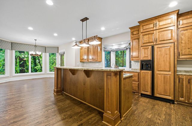 5055 Slate Run Woods Court, Upper Arlington, OH 43220