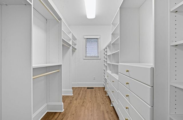 5055 Slate Run Woods Court, Upper Arlington, OH 43220