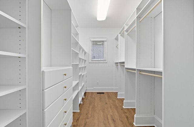 5055 Slate Run Woods Court, Upper Arlington, OH 43220